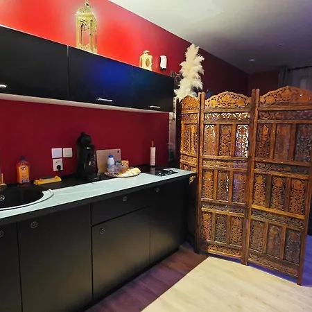 Escape - L'orientale